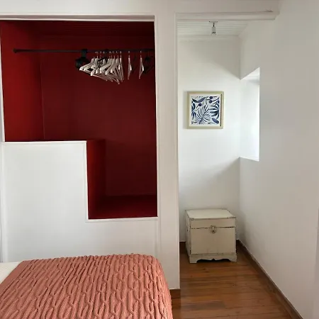 Alfama Summer Balcony Cozy In Historic Heart Appartamento Lisbona
